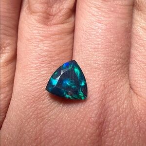 Triangular Trillion Black Opal Loose Gemstone - Ethiopian Fire 🔥